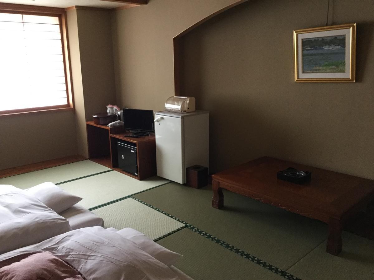 Utsunomiya Inter Resort Hotel&Golf Tsuru Country Club Dış mekan fotoğraf